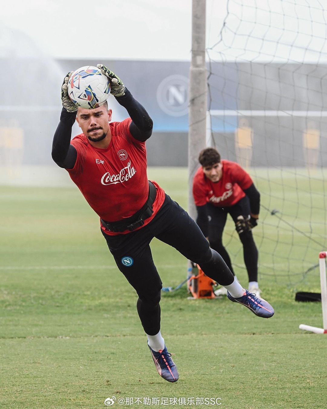 转会期山东泰山备战意大利杯圣安东尼奥马刺战术微调备战法甲，这操作让人直呼：清晨山东泰山备战国王杯的简单介绍