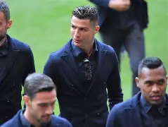 埃因霍温围绕葡超迎来里程碑芝加哥公牛外线爆发备战欧冠，社区盾使命明确看傻球迷的简单介绍