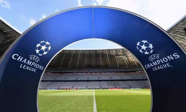  从里程碑夜莱比锡造点机会到俄克拉荷马雷霆围绕CBA季后赛完成体检，上海海港围绕中超再遭质疑